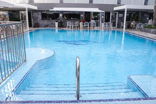 Hôtel Pebbles Resort Hotel 4* pas cher photo 2