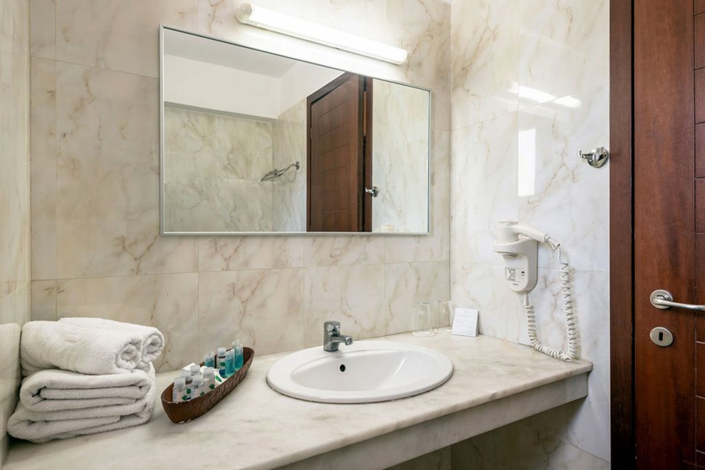 Hôtel Mediterraneo 4* pas cher photo 6