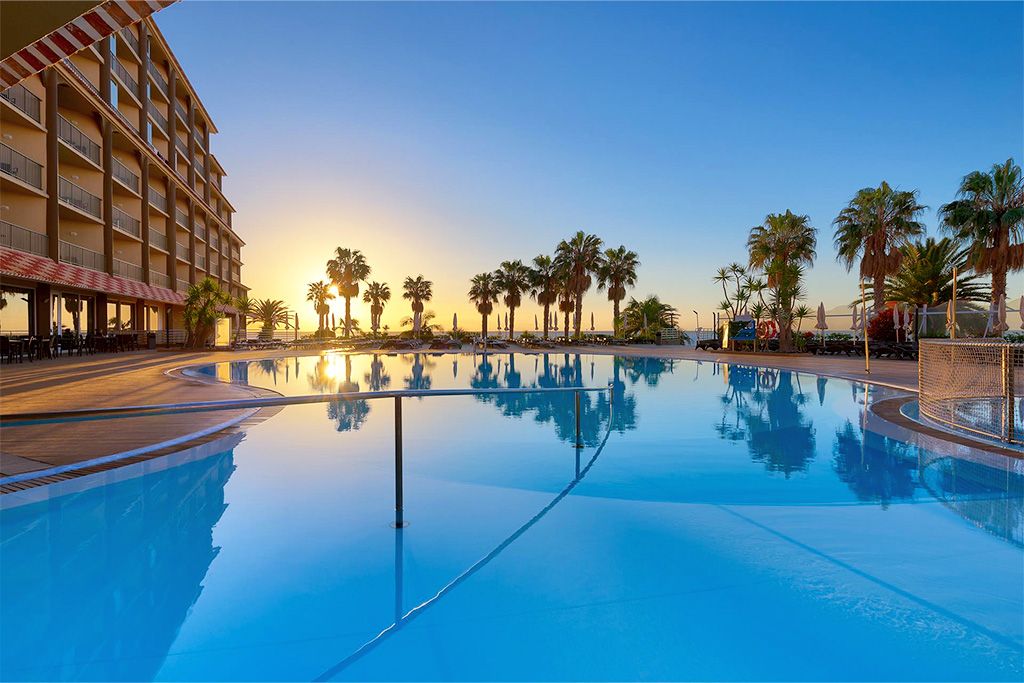 Hôtel The Views Oasis 4* pas cher photo 2