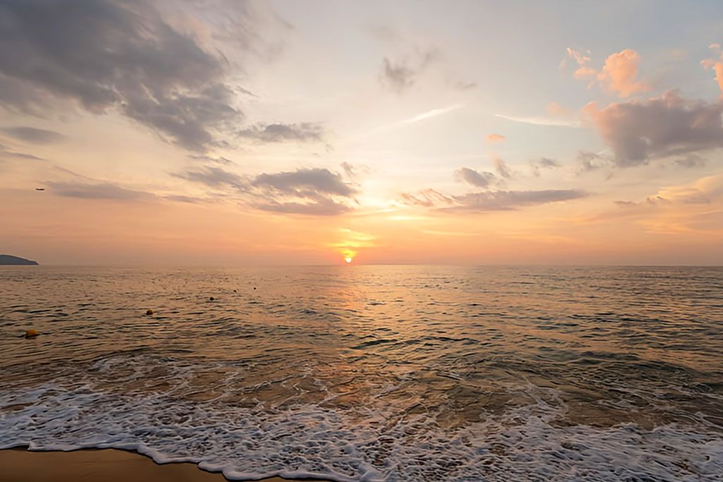 Hôtel Mai Khao Palm Beach Resort 5* pas cher