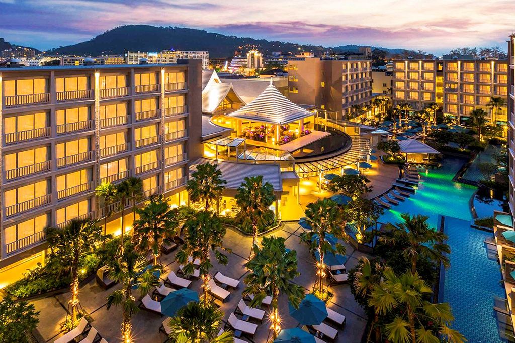 Hôtel Grand Mercure Patong 5* pas cher photo 1