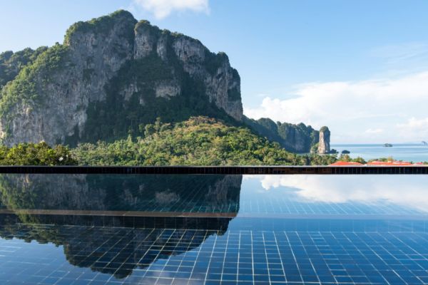 Hôtel Avani Ao Nang Cliff Krabi Resort 4* pas cher photo 2