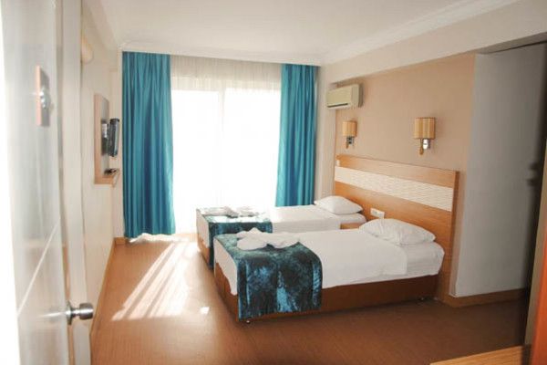 Hôtel Flora Suites Hotel 3* pas cher photo 11