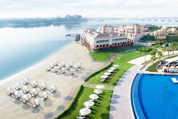 Hôtel Ritz-Carlton Abu Dhabi, Grand Canal 5* pas cher photo 1
