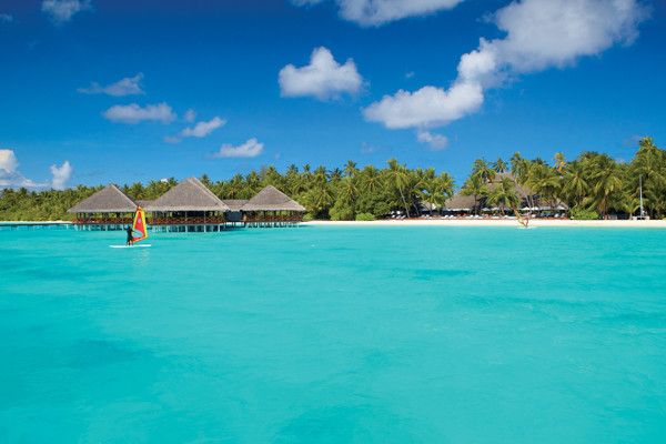 Hôtel Medhufushi Island Resort (avec vols Qatar Airways) 4* pas cher photo 1