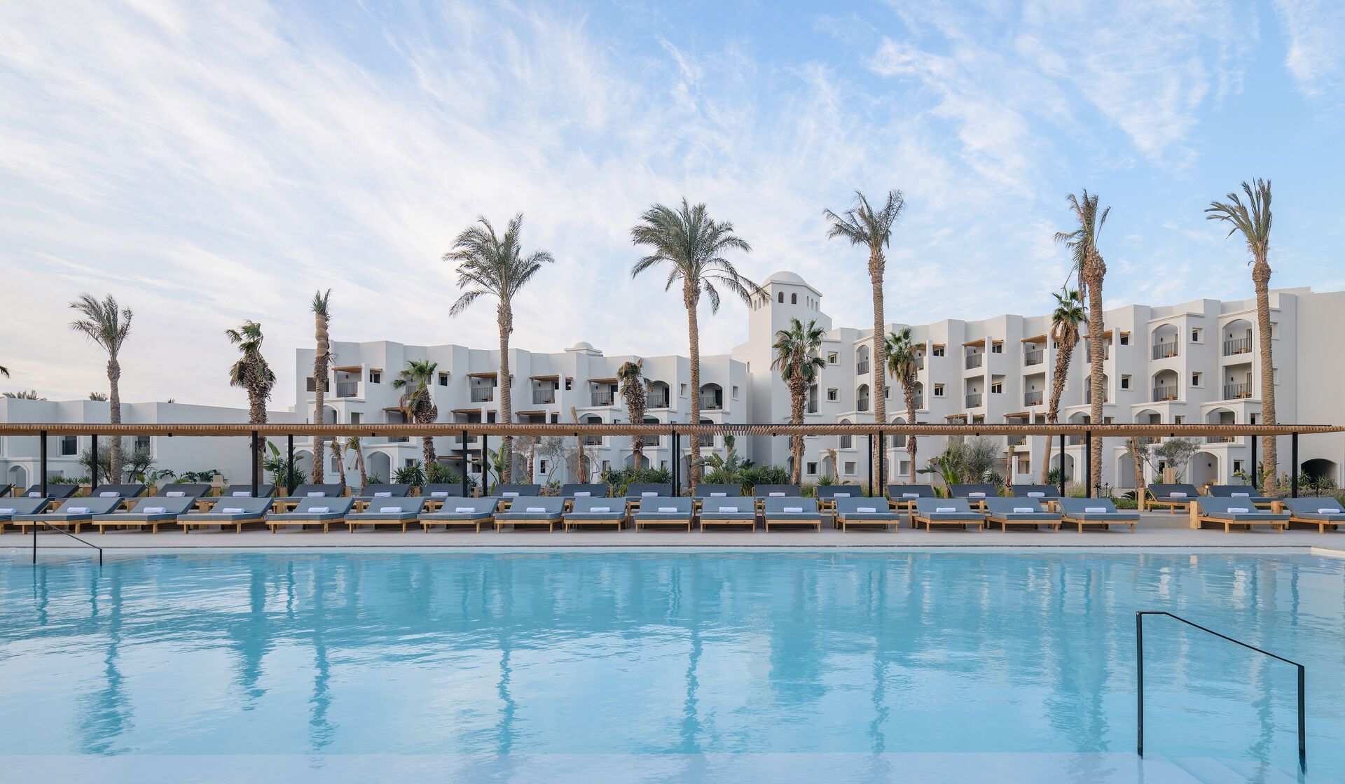 Hôtel Serry Beach Resort 5* pas cher photo 2