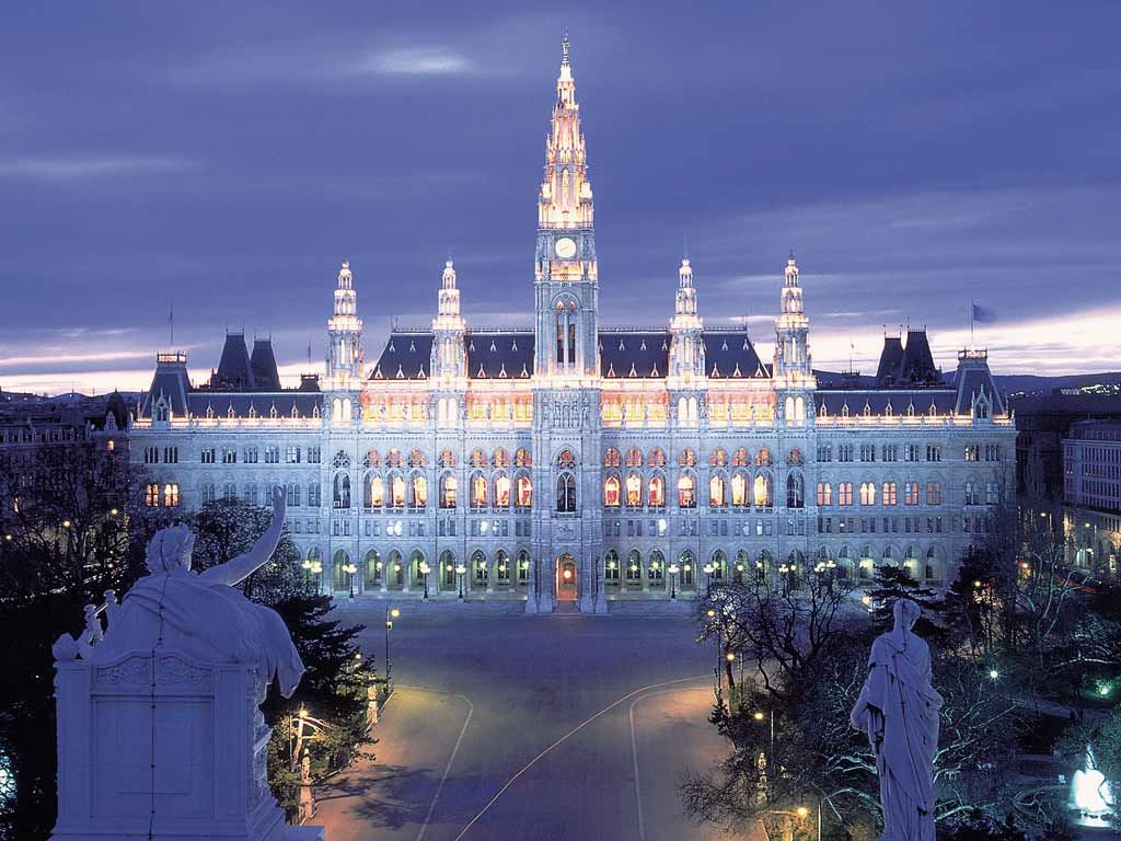 Nouvel An à Vienne - Hôtel Austria Trend Ananas 4* - Réveillon à l'hôtel de ville - Formule complète pas cher photo 1
