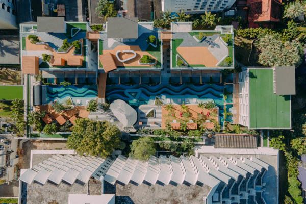 Hôtel Plein Vent Sélection Andaman Embrace Patong 5* pas cher