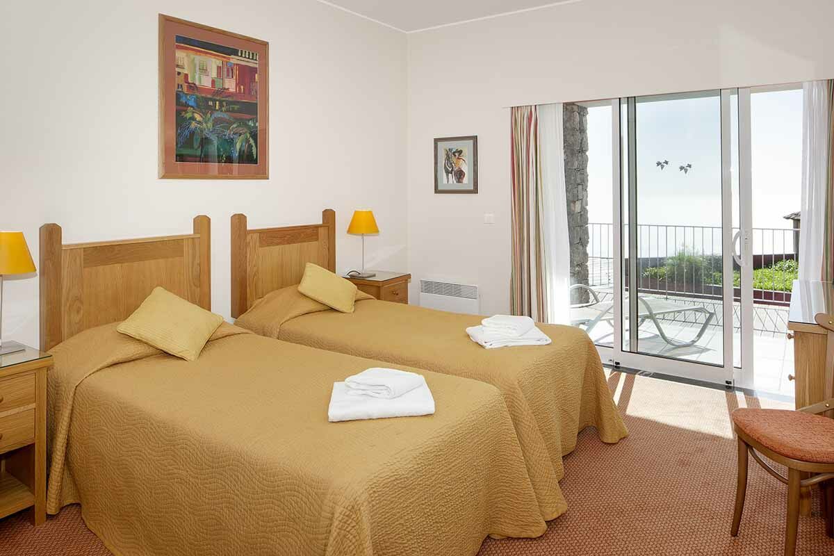 Cabo Girão Village 4* - avec location de voiture pas cher