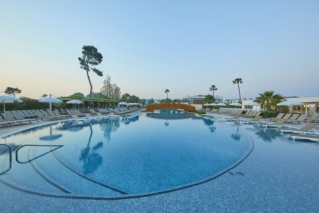 BG Tonga Tower Design Hôtel et Suites 4* pas cher photo 4