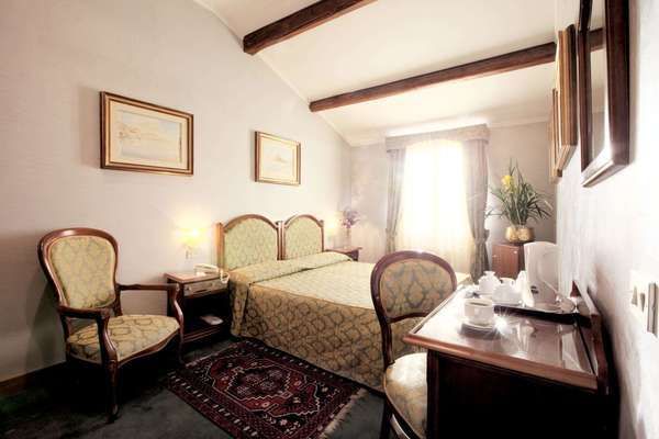 Pausania 3* pas cher photo 6