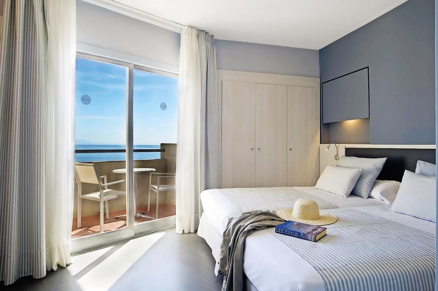 Hotel El Puerto by Pierre & Vacances - 3* pas cher photo 1