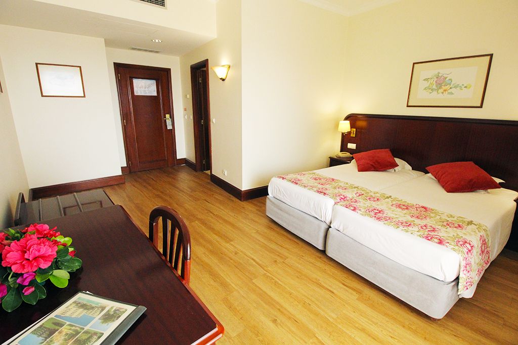 Suite Hotel Jardins d'Ajuda 4* pas cher photo 4