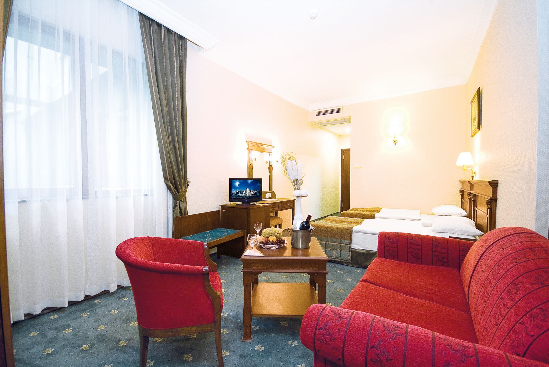 Golden Crown - 3* pas cher photo 10