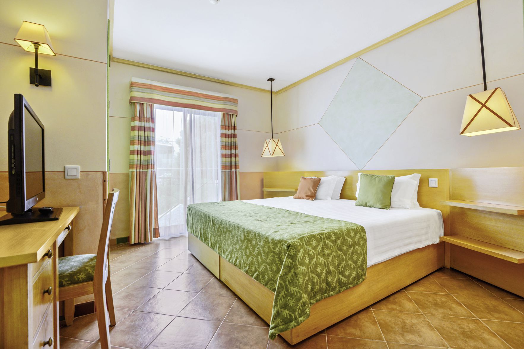 Grande Real Santa Eulália Resort & Hotel Spa (Studio/Appart. famille) - 5* pas cher photo 3