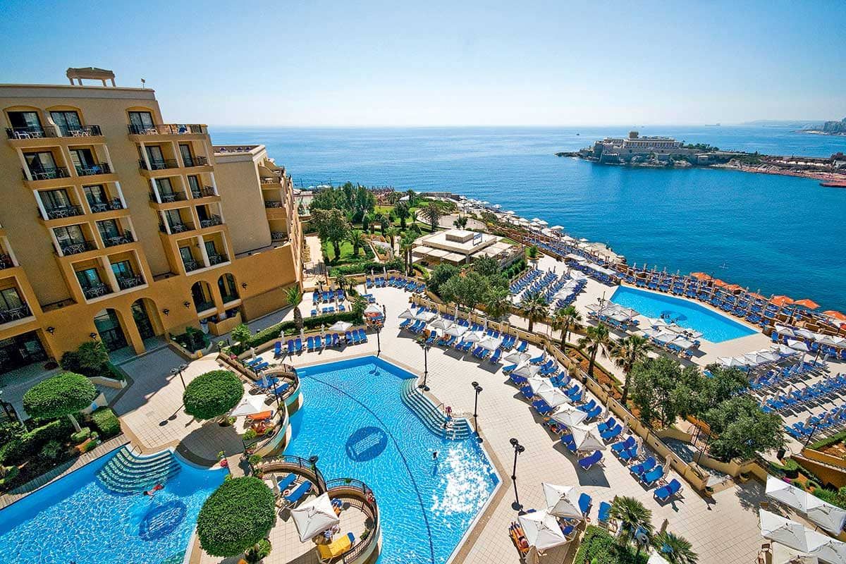 Hôtel Corinthia St George's Bay pas cher photo 2