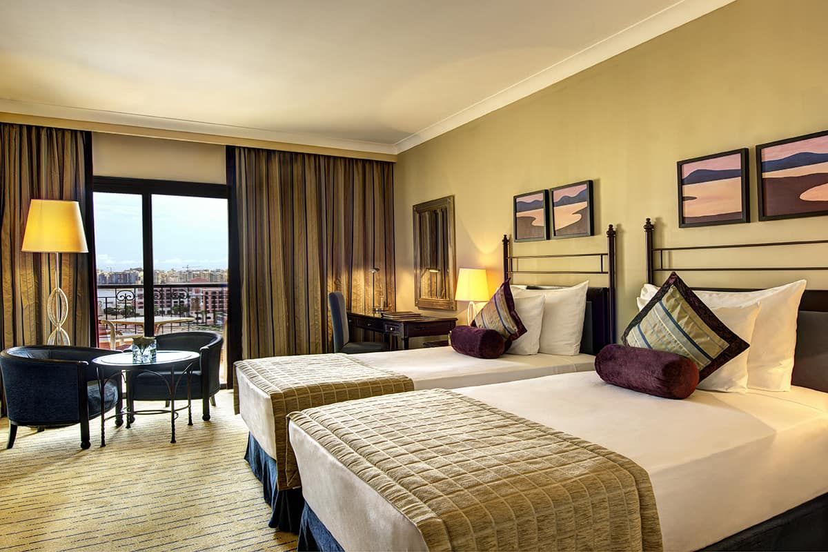 Hôtel Corinthia St George's Bay pas cher photo 6