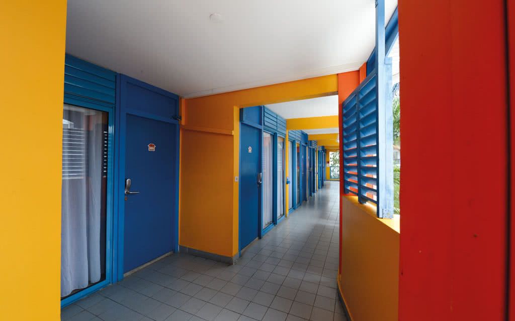 Karaïbes Hôtel - Location de voiture incluse 2* pas cher photo 2