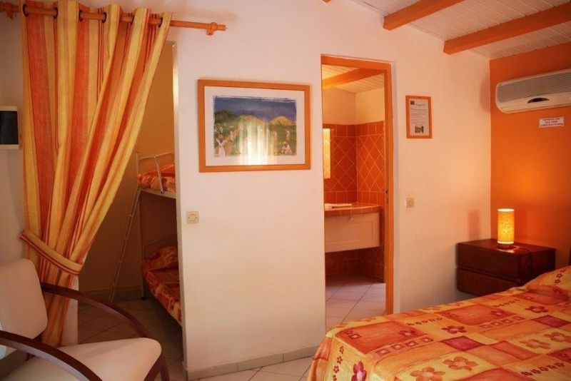 Fleurs des Iles 2* avec Location de voiture pas cher photo 5