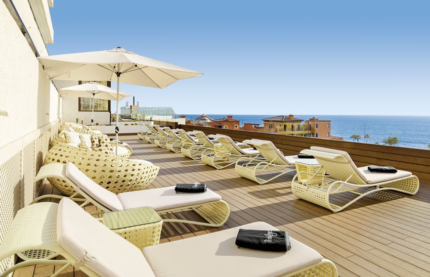 H10 Conquistador - 4* pas cher photo 1