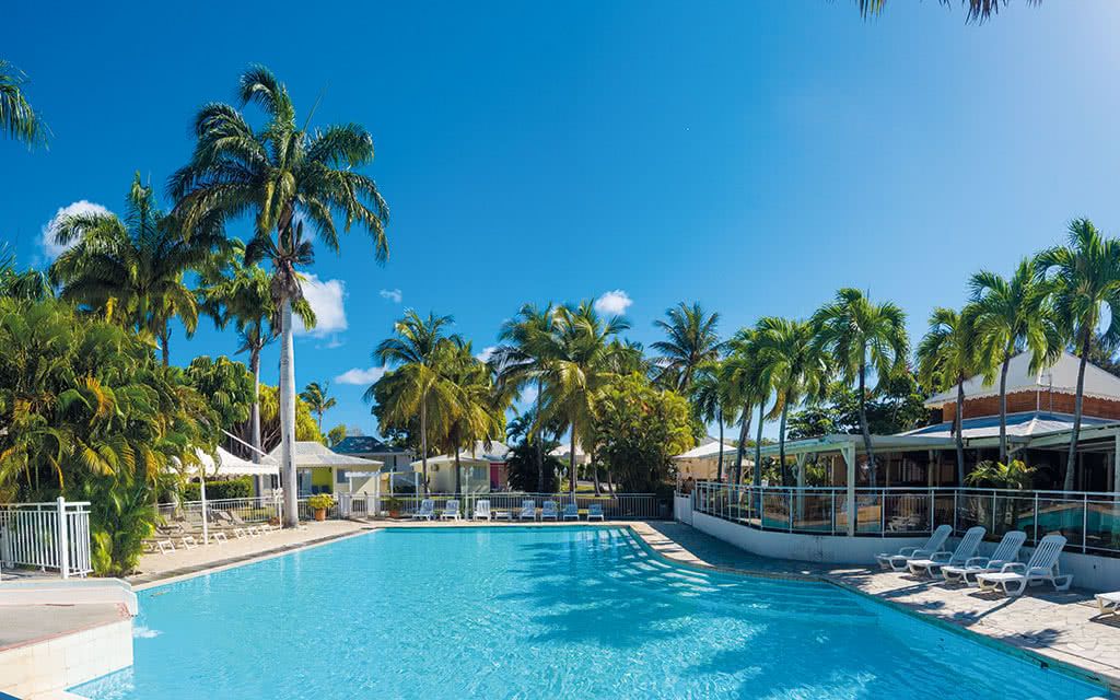 Hôtel et Résidence Le Golf Village - Offre spéciale Noces 3* pas cher photo 1