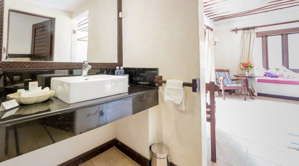 Jacaranda Indian Ocean Beach Resort 4* pas cher photo 8