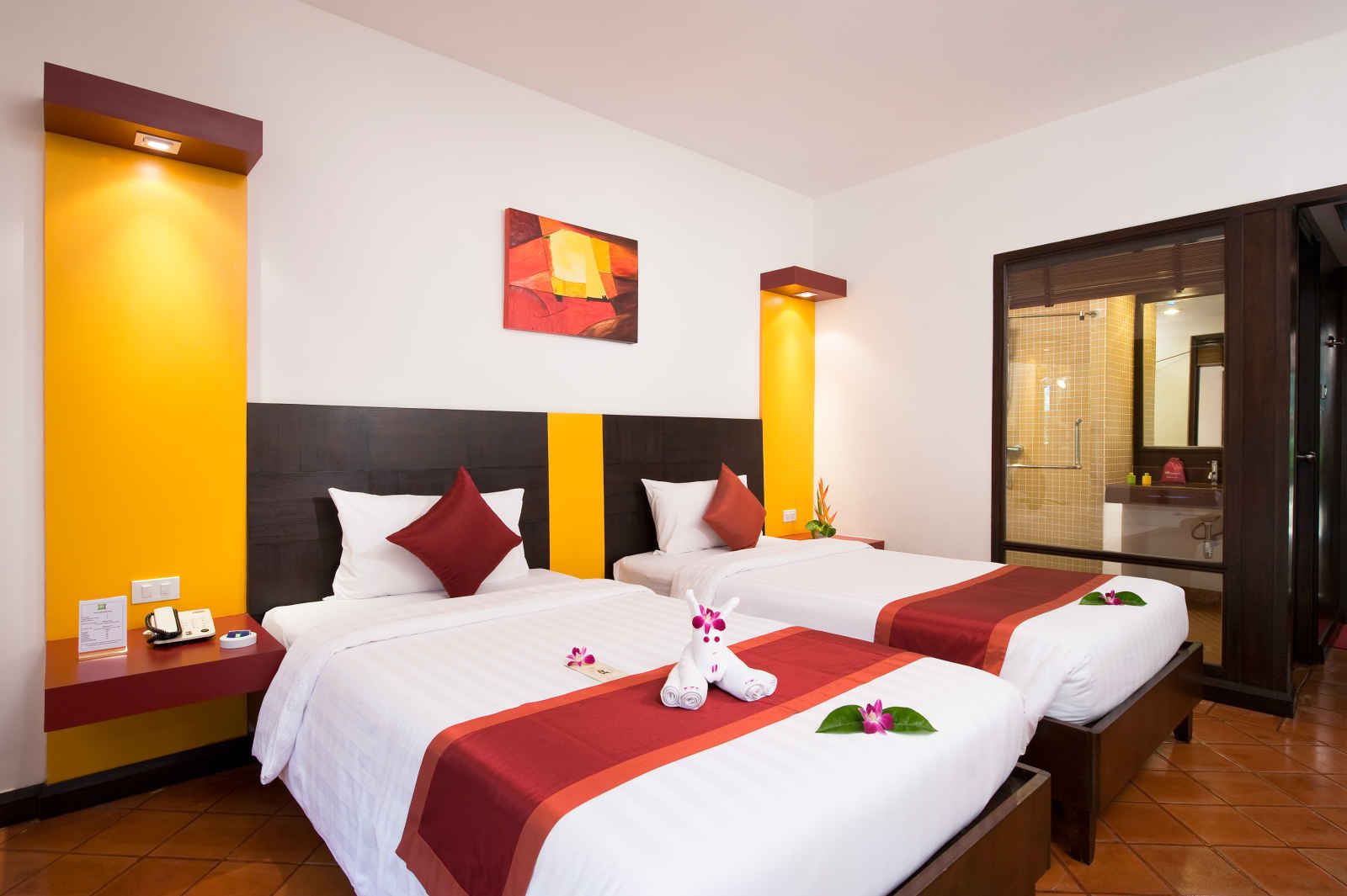 All Seasons Naiharn - 3.5* pas cher photo 3