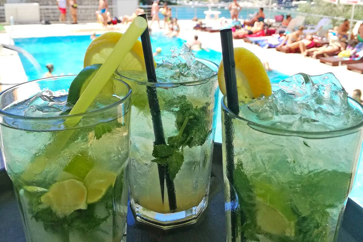 Hôtel Mediteran pas cher photo 10