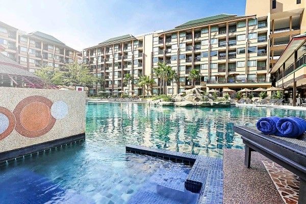 Hôtel Novotel Phuket Vintage Park 4* pas cher photo 1