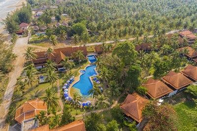 Coral Bang Saphan 7 nuits : 1 semaine en petit-déjeuner américain pas cher photo 1