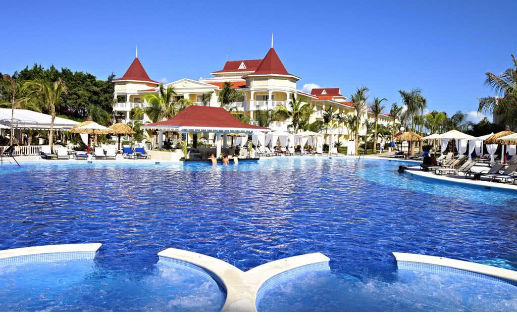 Hôtel Luxury Bahia Principe Bouganville 5* pas cher photo 1