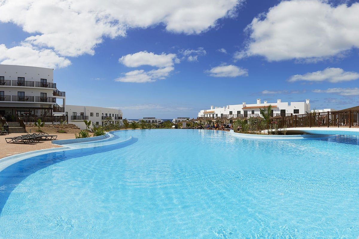 Hôtel Melia Dunas Beach Resort & Spa - Vols réguliers pas cher photo 1