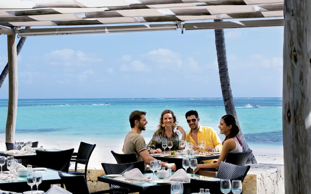 Hôtel Barcelo Bavaro Beach 5* pas cher photo 2