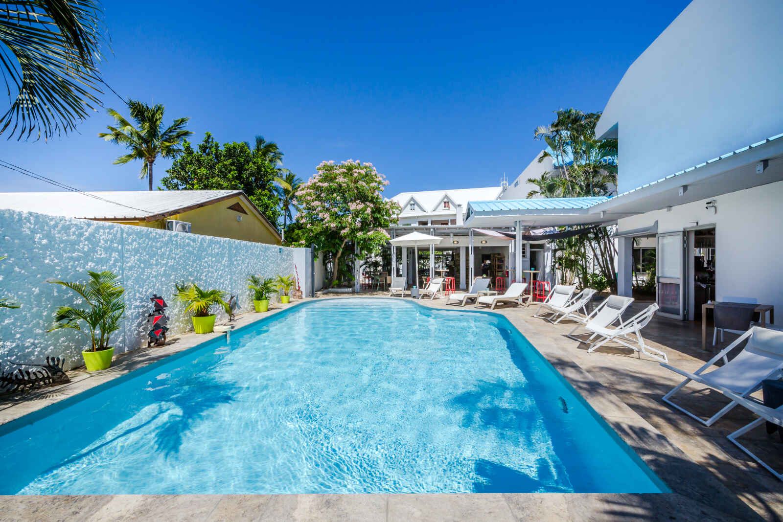 Hôtel le Grand Bleu - 3* pas cher photo 1