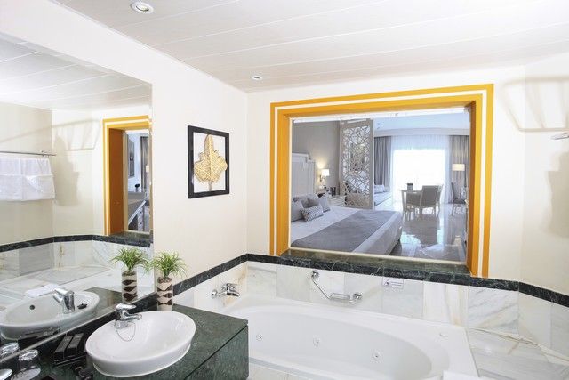 Luxury Bahia Principe Fantasia 5* pas cher photo 5