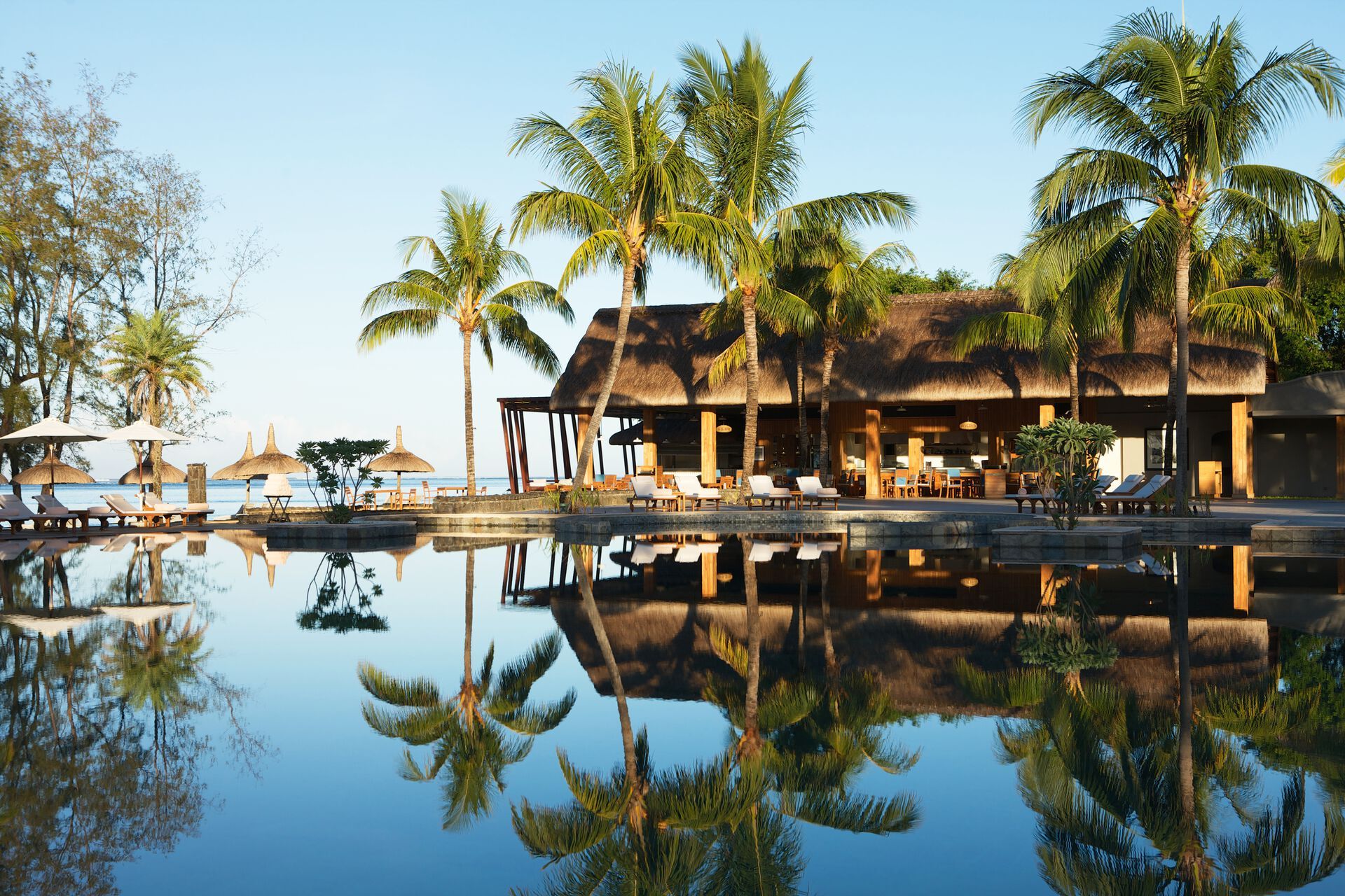 Le Club FTI Privilège Outrigger Mauritius Beach Resort (sans chauffeur privé) - 5* pas cher photo 2