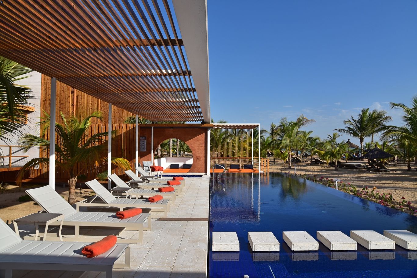 HOTEL BLUE BAY by LAMANTIN 5*Luxe (NL) pas cher photo 1