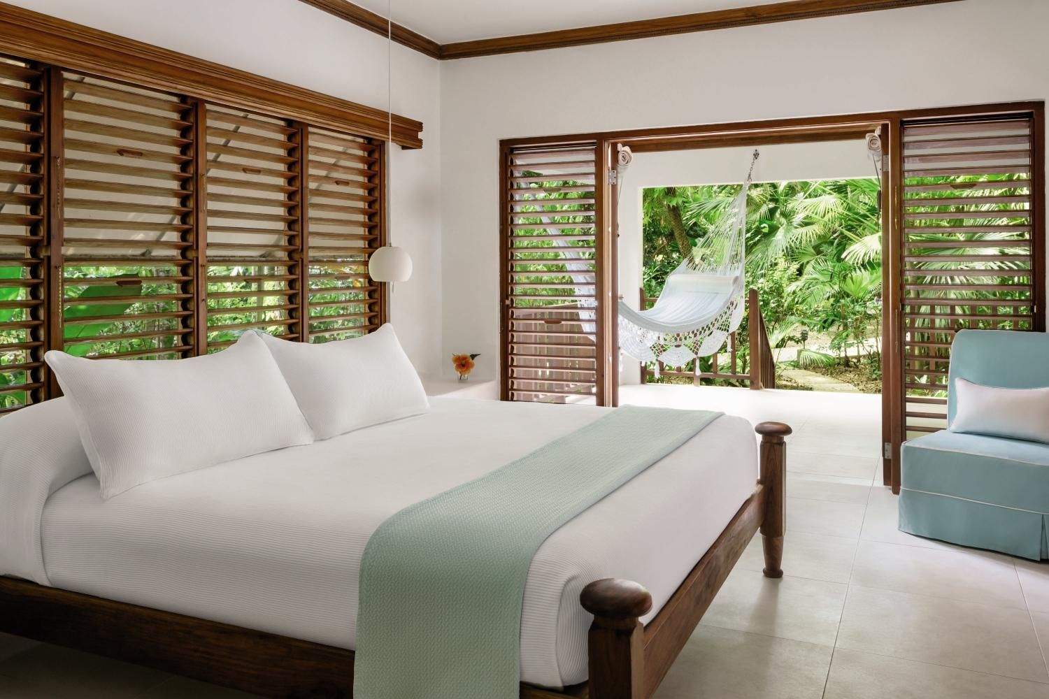 Couples Swept Away 5* pas cher photo 2