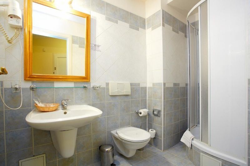 Louis léger 4* pas cher photo 5