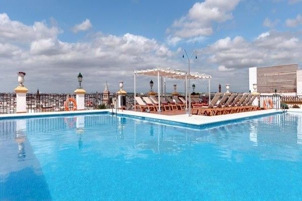 Tryp Macarena 4* pas cher photo 1
