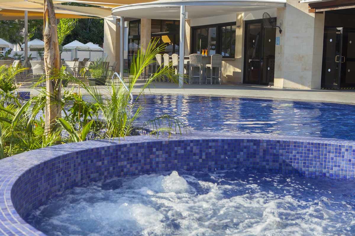 Odysseia Kapetanios 3* sup à Limassol pas cher photo 1