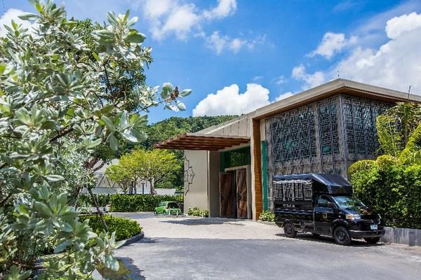 Mai House Patong Hill 5* pas cher photo 1