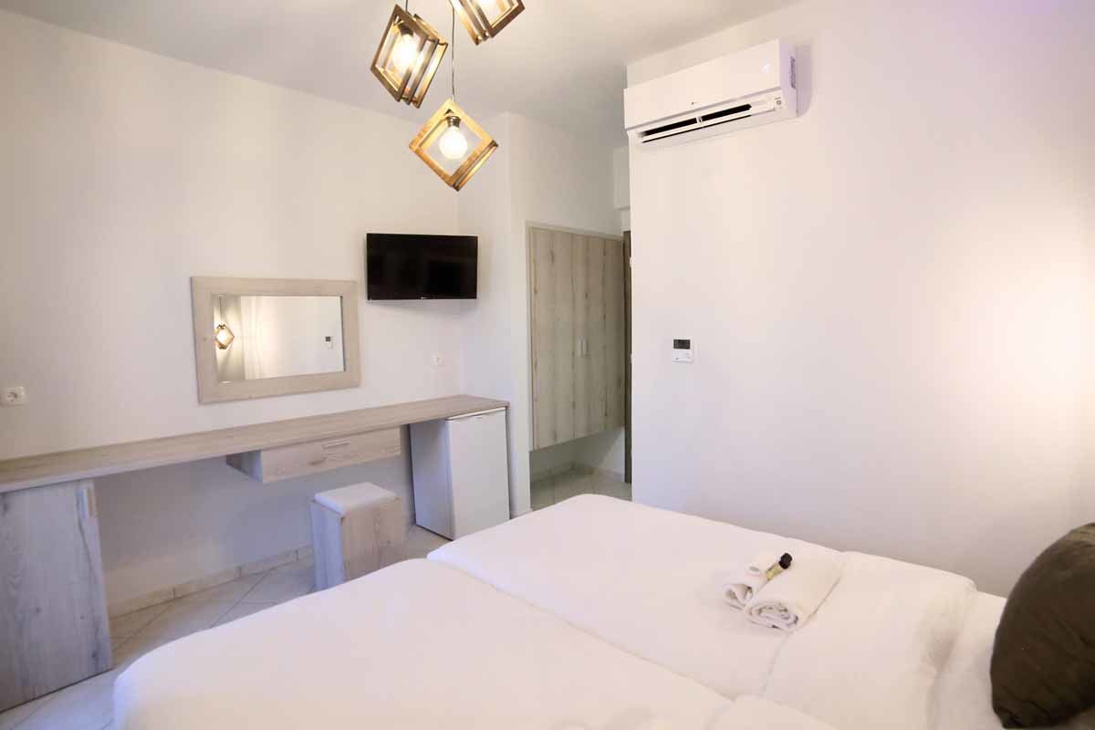 Idi 2* pas cher photo 9