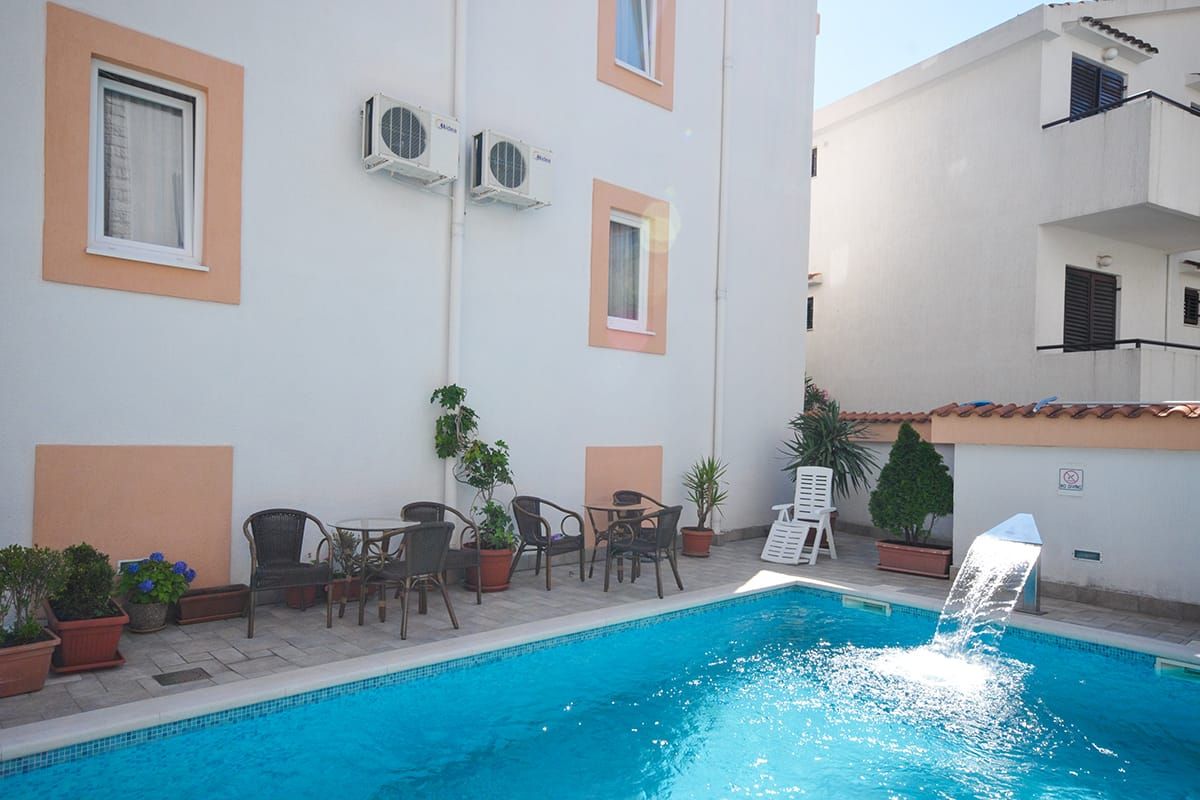 Hôtel Tatjana pas cher photo 1