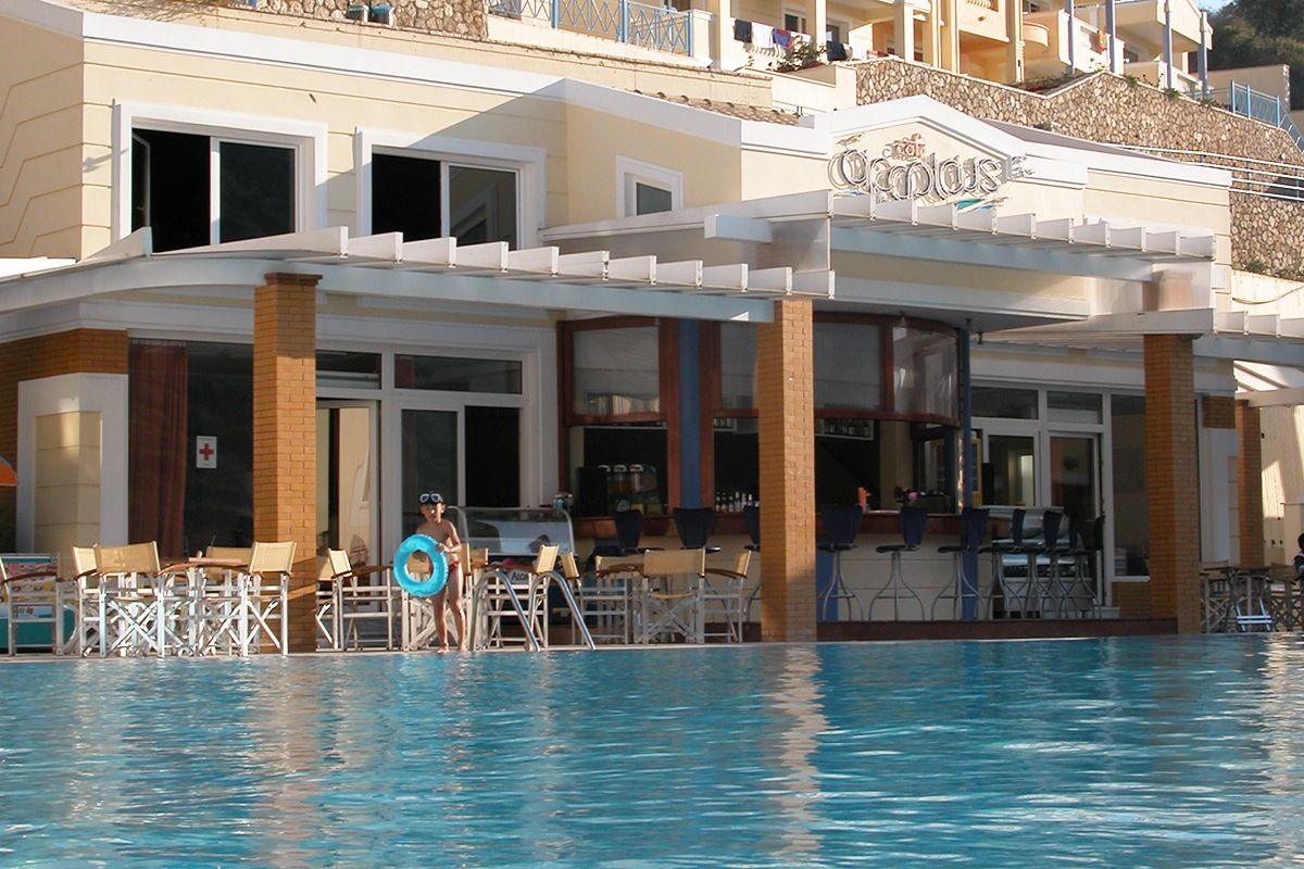 Hôtel Ithea Suites pas cher photo 3