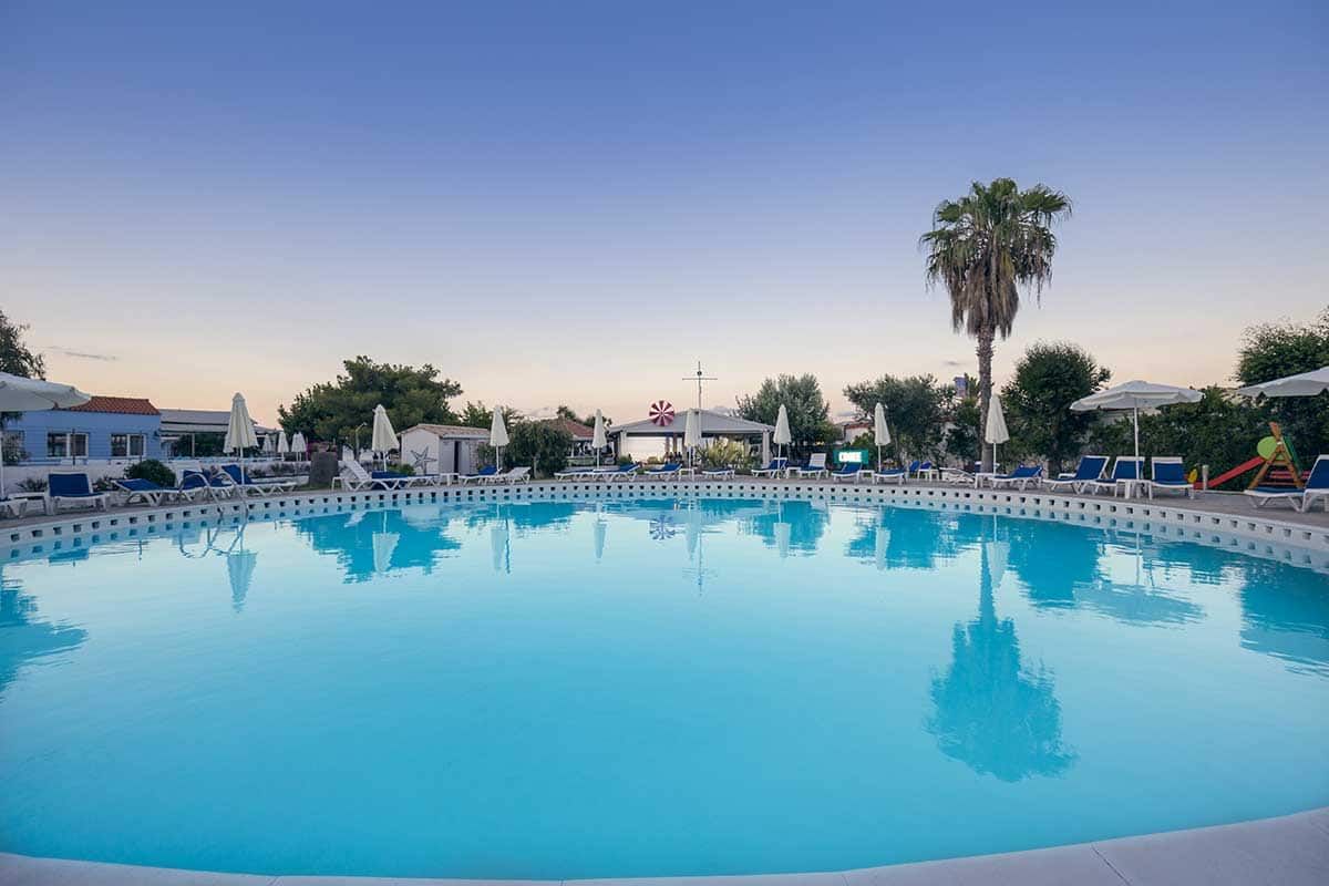 Hôtel Albatros pas cher photo 1