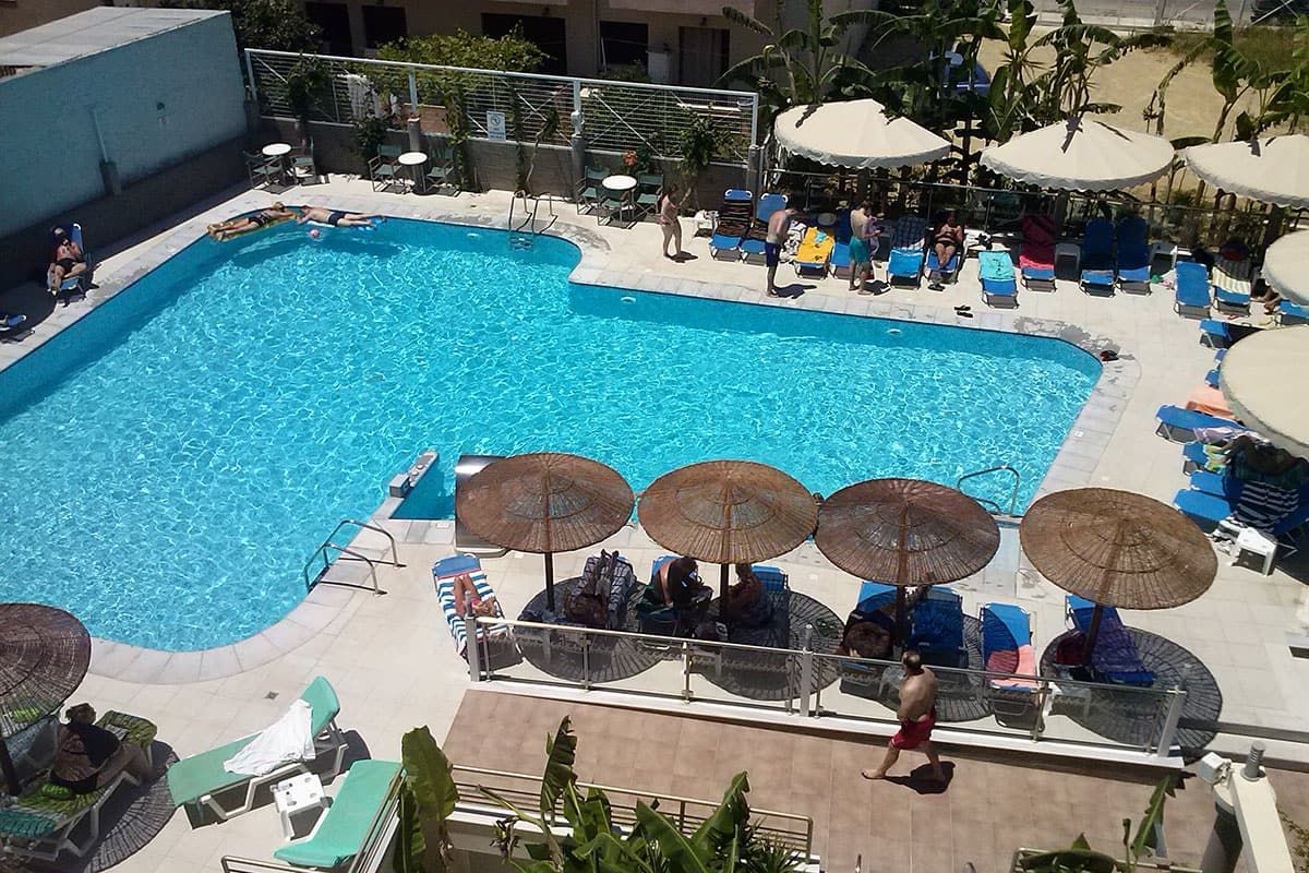 Hôtel Astron pas cher photo 1